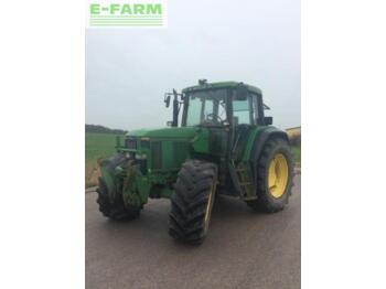 John Deere 6900 - landbouwtrekker