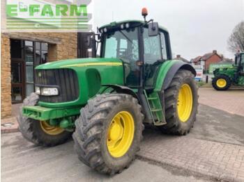 Landbouwtrekker John Deere 6920s