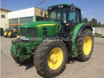 Landbouwtrekker John Deere 7530p