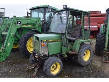 John Deere 755 - landbouwtrekker