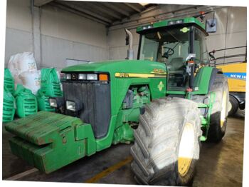 Landbouwtrekker John Deere 8410
