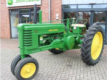 Landbouwtrekker John Deere A