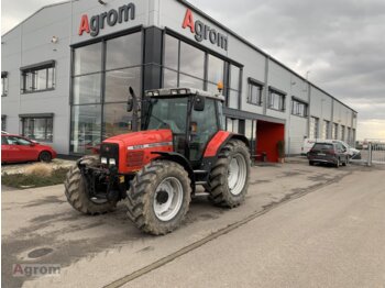 Landbouwtrekker Massey Ferguson 6265