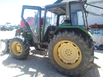 Landbouwtrekker john-deere JOHN DEERE 3300