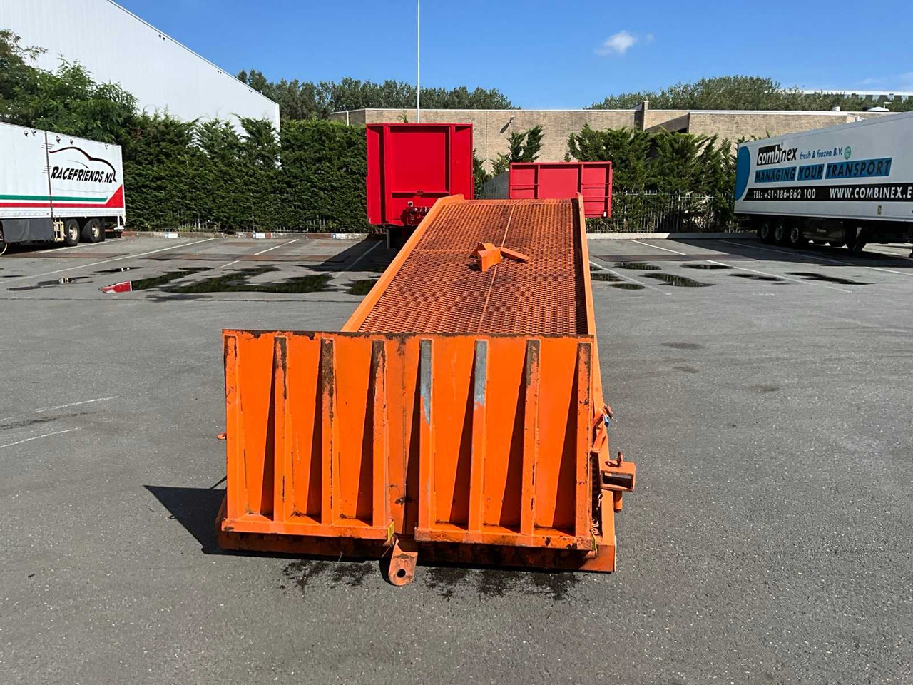 Landbouwmachine Loading ramp