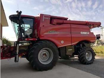 Maaidorser Case IH Axial-Flow 8240