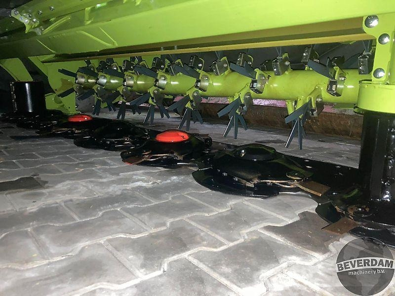 Maaimachine Claas Disco 9200 C + Disco 3200 FC