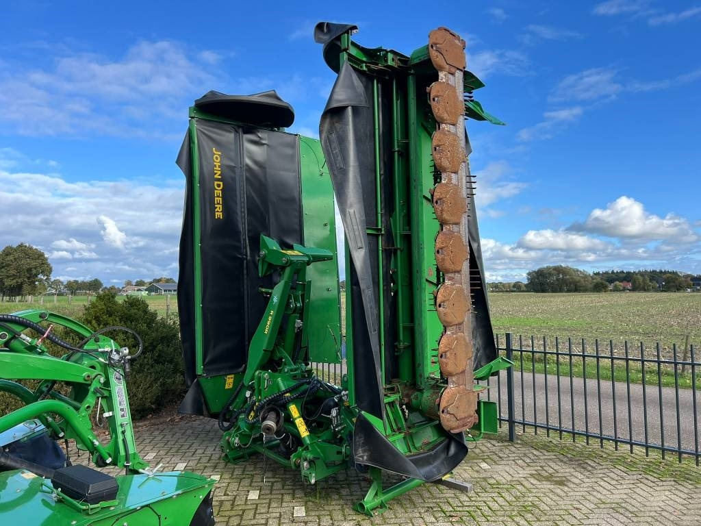 Maaimachine John Deere F990R + F350R vlinder maaier