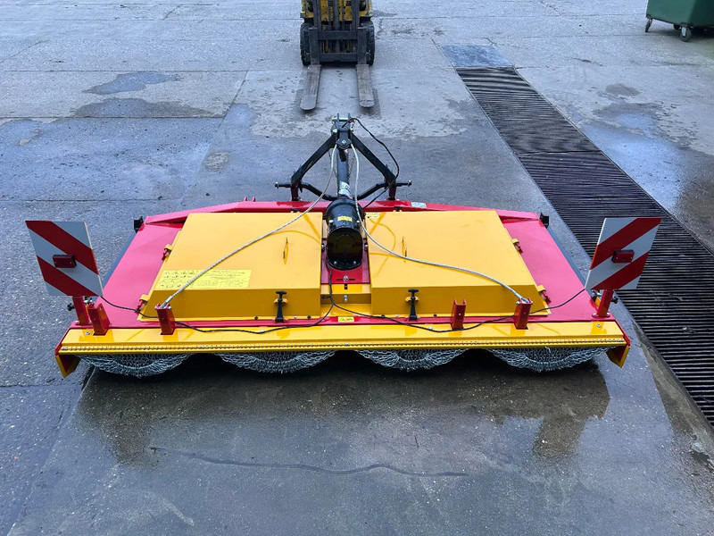 Maaimachine Koja weidebloter 275