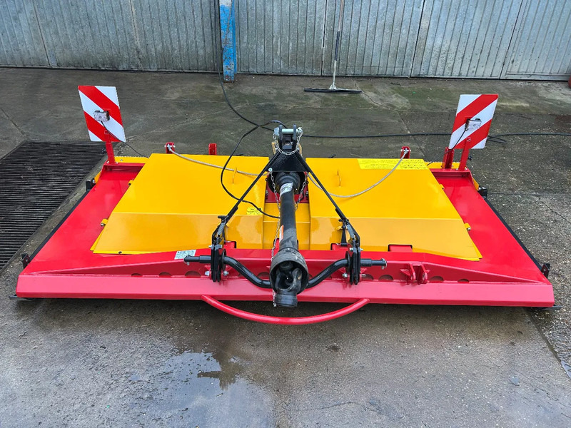Maaimachine Koja weidebloter 275