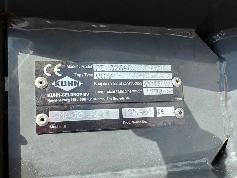 Maaimachine Kuhn PZ 310AC getrokken maaier