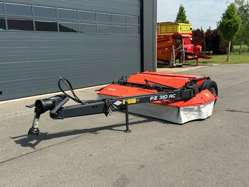 Maaimachine Kuhn PZ 310AC getrokken maaier
