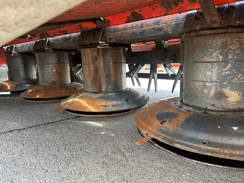 Maaimachine Kuhn PZ 310AC getrokken maaier