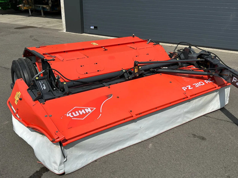 Maaimachine Kuhn PZ 310AC getrokken maaier