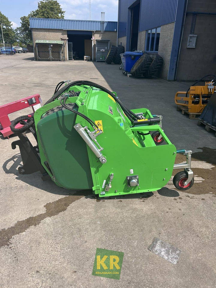 Maaimachine Overig Giant