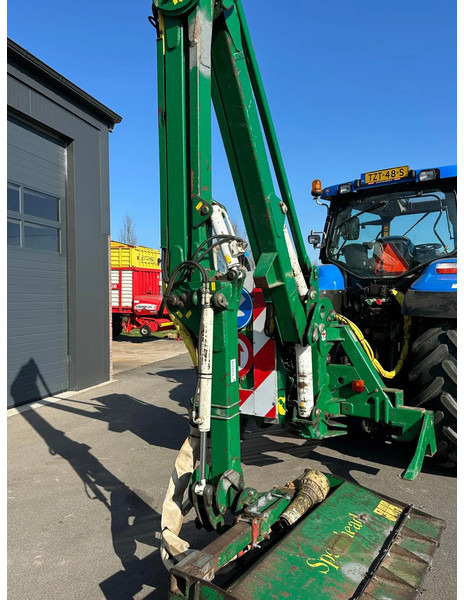 Maaimachine Spearhead Twiga 7000
