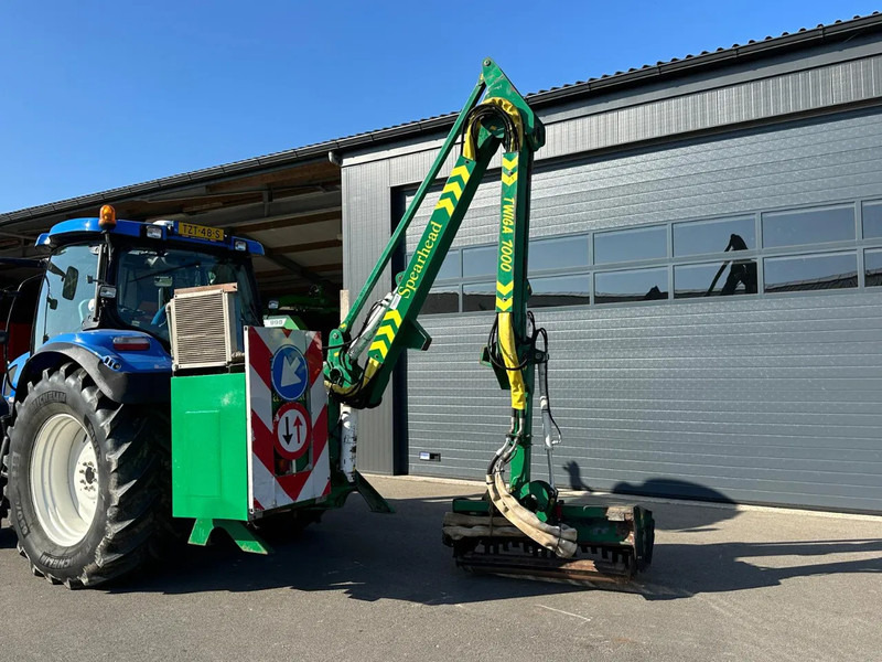 Maaimachine Spearhead Twiga 7000