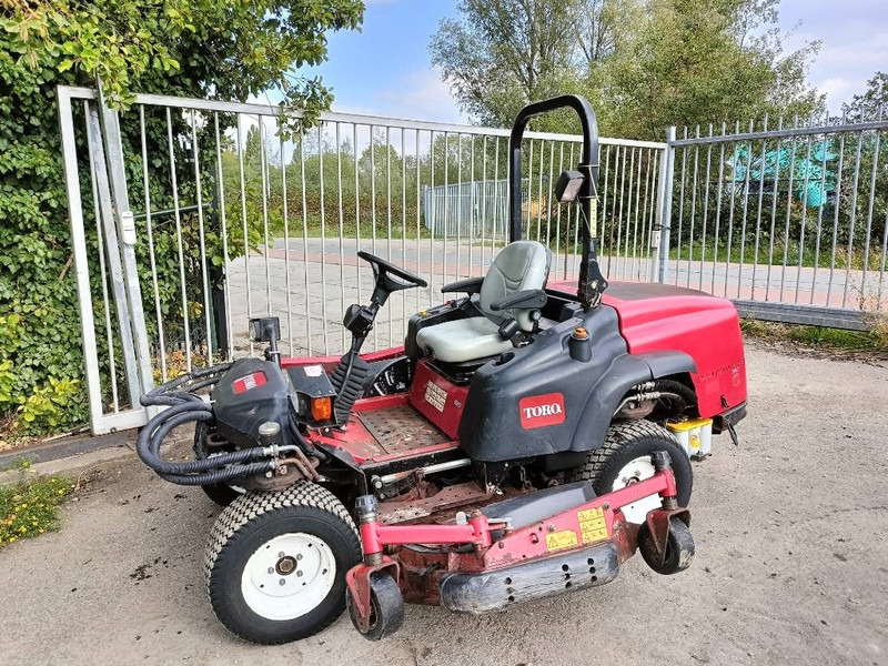 Maaimachine Toro GROUNDSMASTER 360 maaier mower gazonmaaier