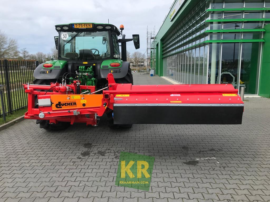 Maaimachine USM Ducker