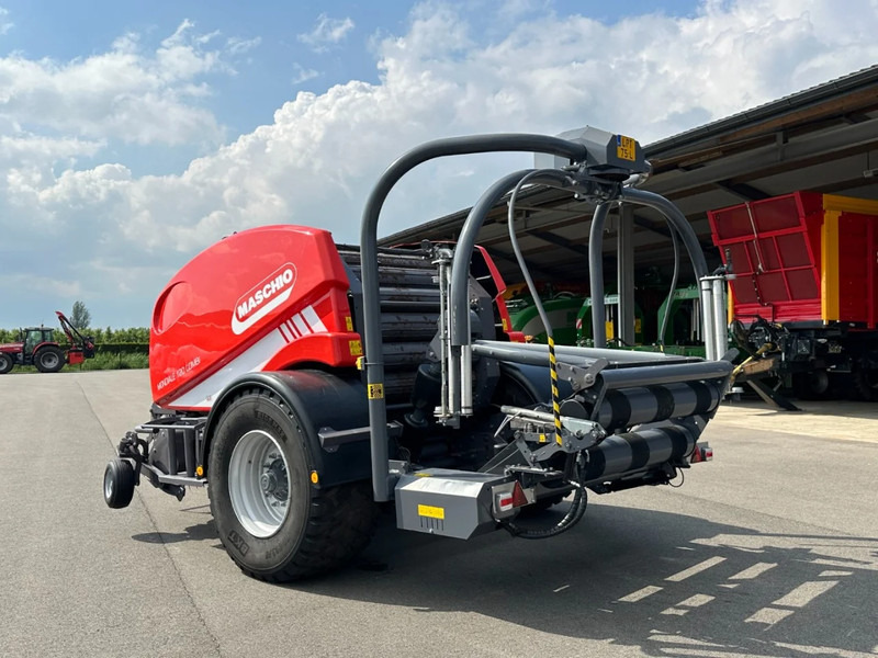 Landbouwmachine Maschio Mondiale 120 combi met foliebinding
