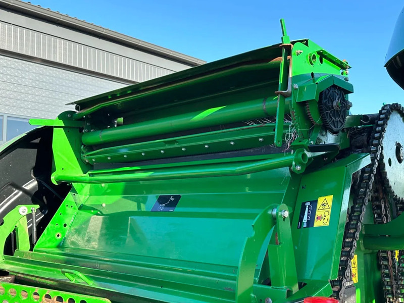 Landbouwmachine McHale F5500
