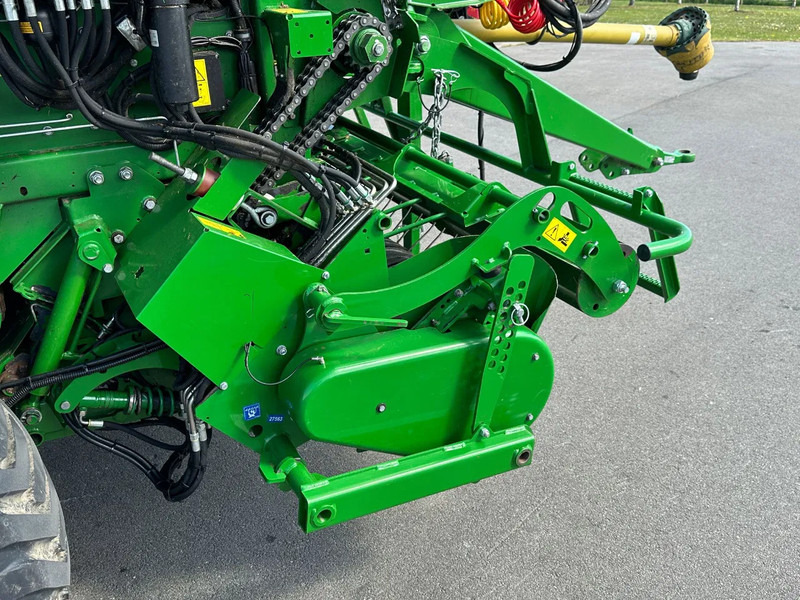 Landbouwmachine McHale F5600 plus