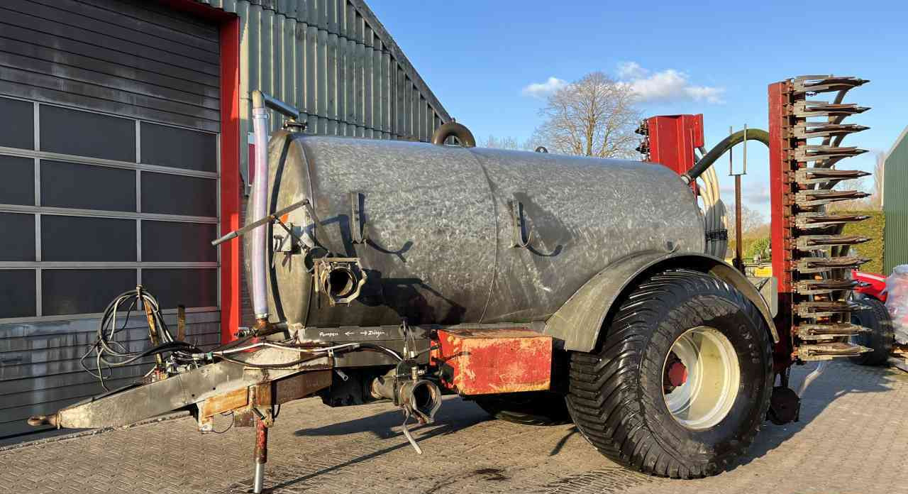 Mesttank Ipsam 8000 liter tank Vredo bemester. Mestverwerking