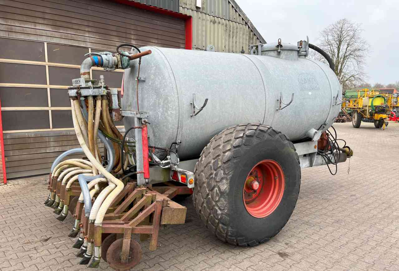 Mesttank Jako 6000 l. mesttank met injecteur bemesting