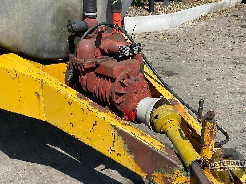 Mesttank Schuitemaker 6800l watertank