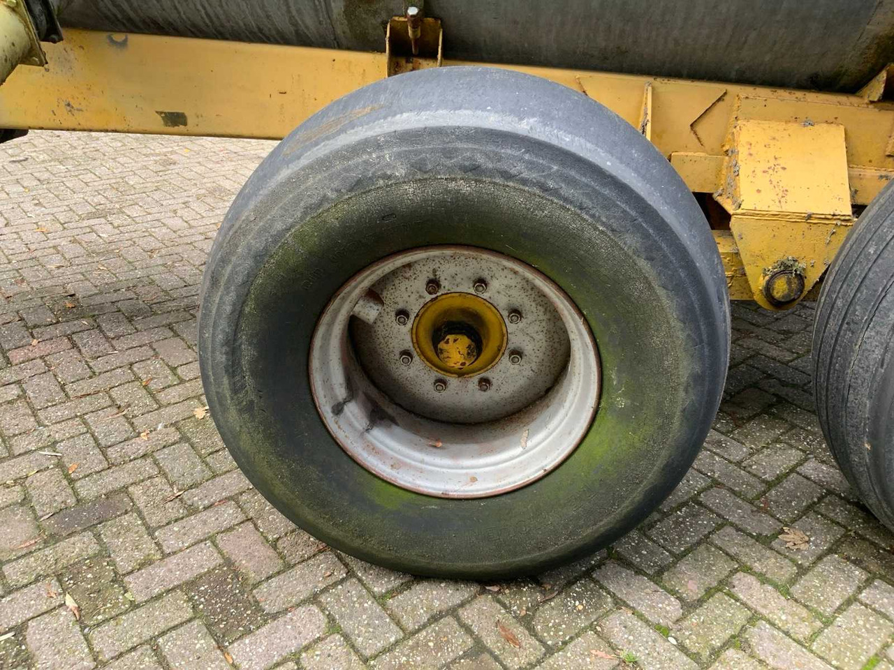 Mesttank Veenhuis 5800
