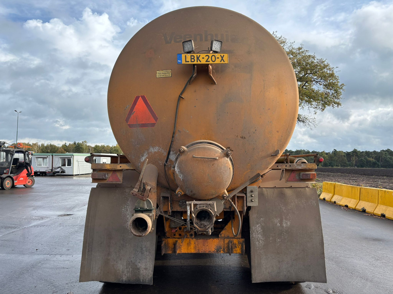 Mesttank veenhuis 19000