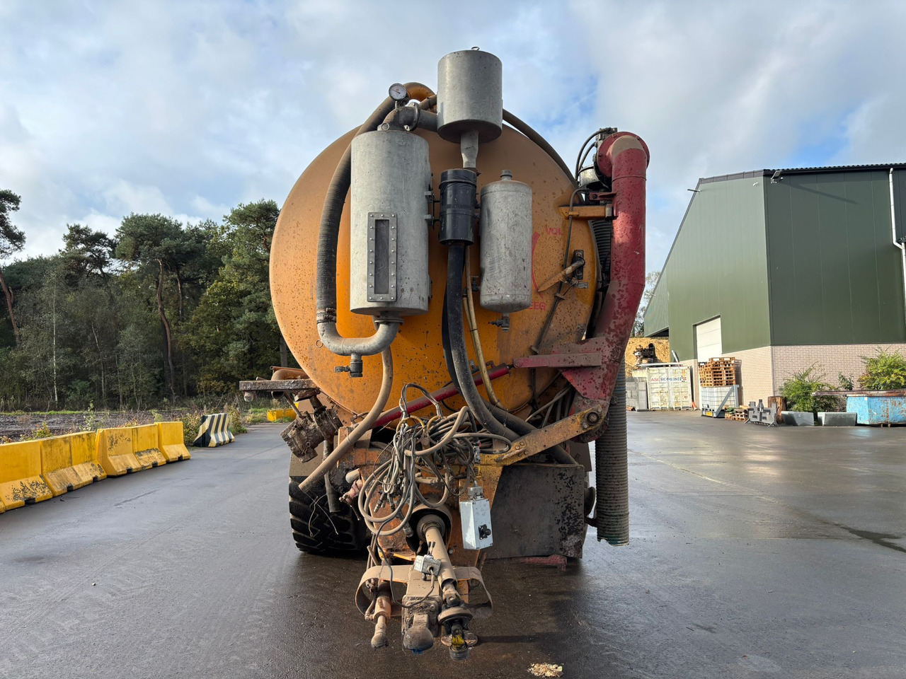 Mesttank veenhuis 19000