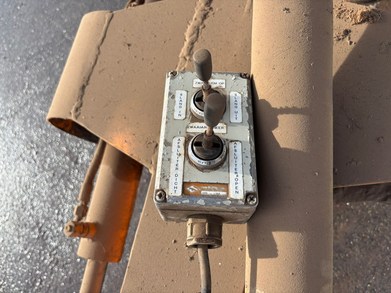 Mesttank veenhuis 19000