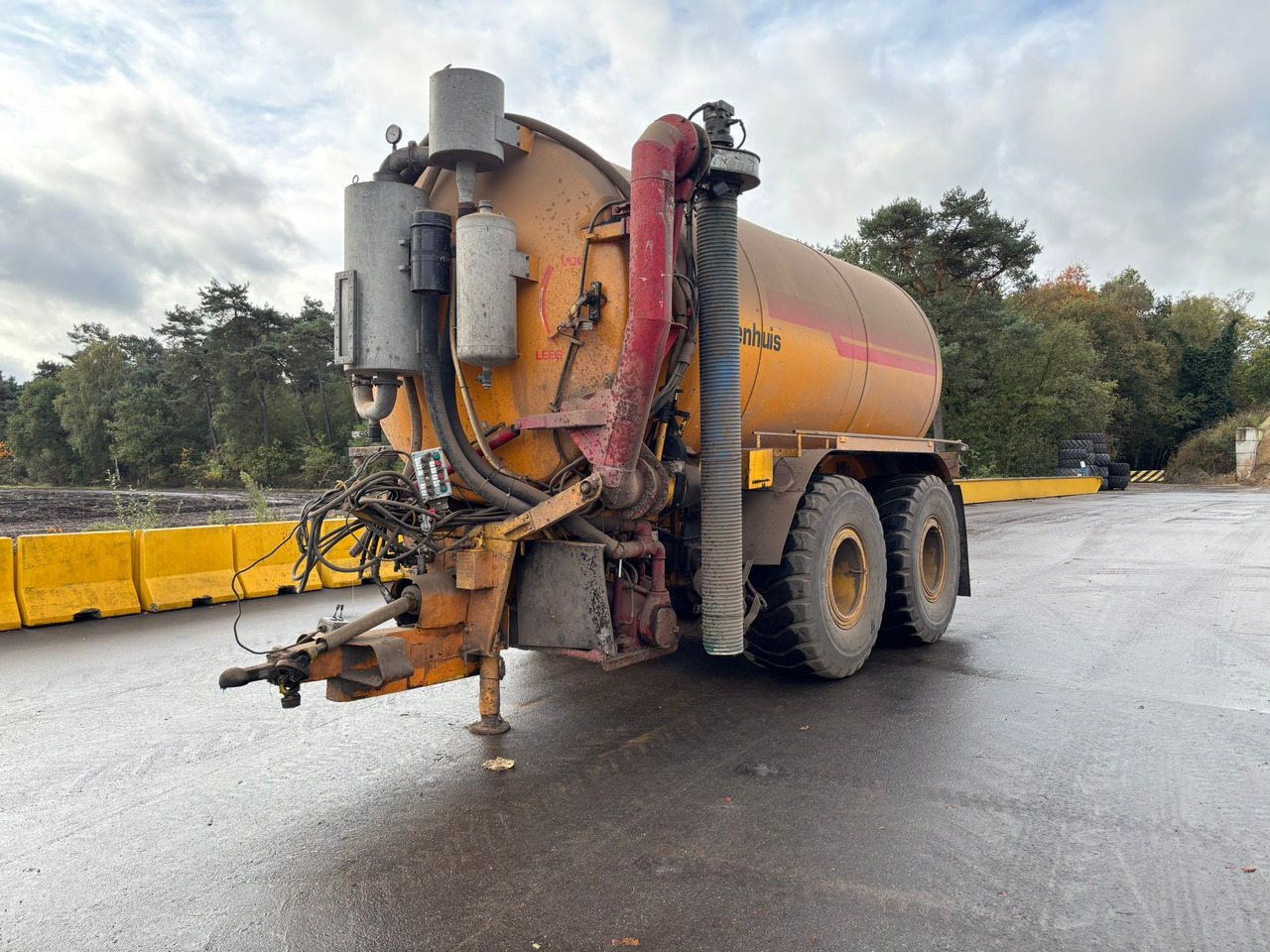 Mesttank veenhuis 19000