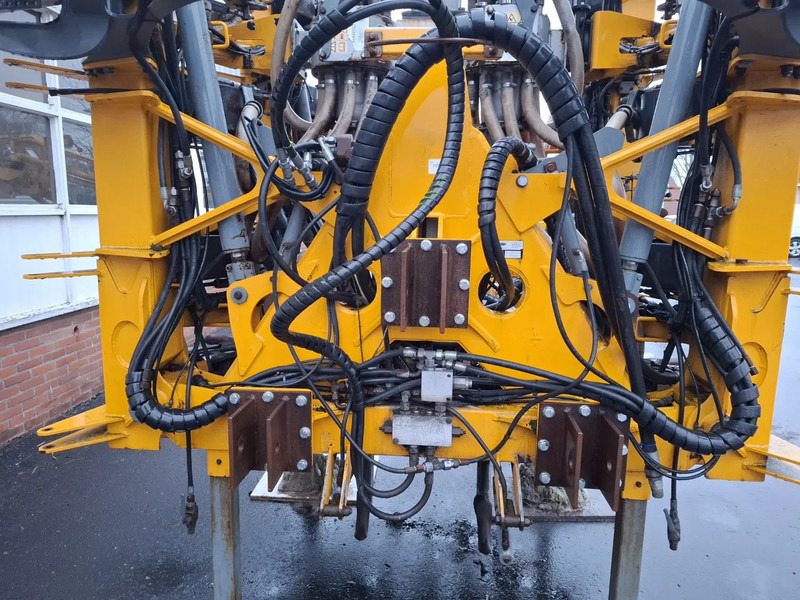 Mestverspreider Bouwlandbemester HT8250