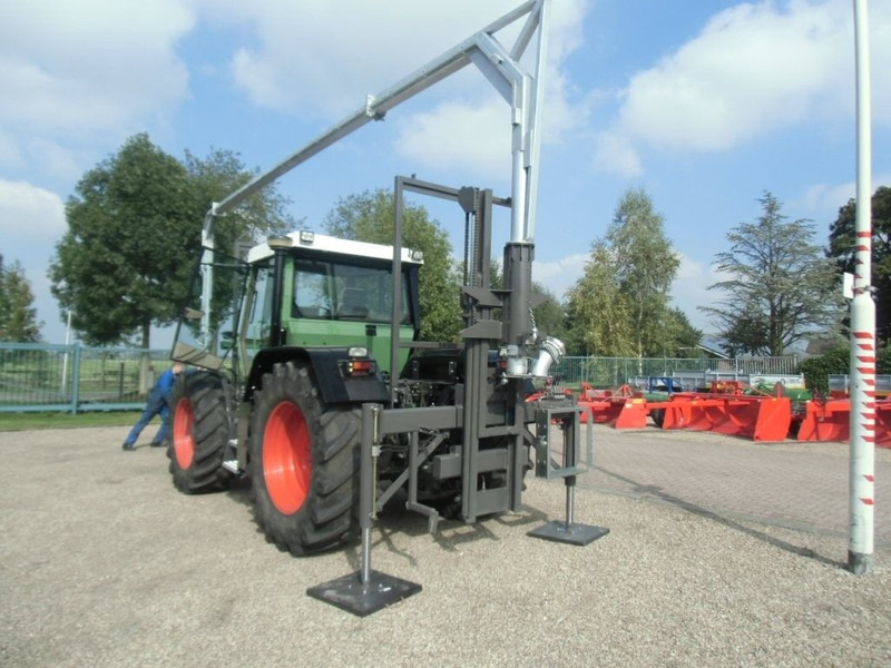 Mestverspreider tractor aquaduct