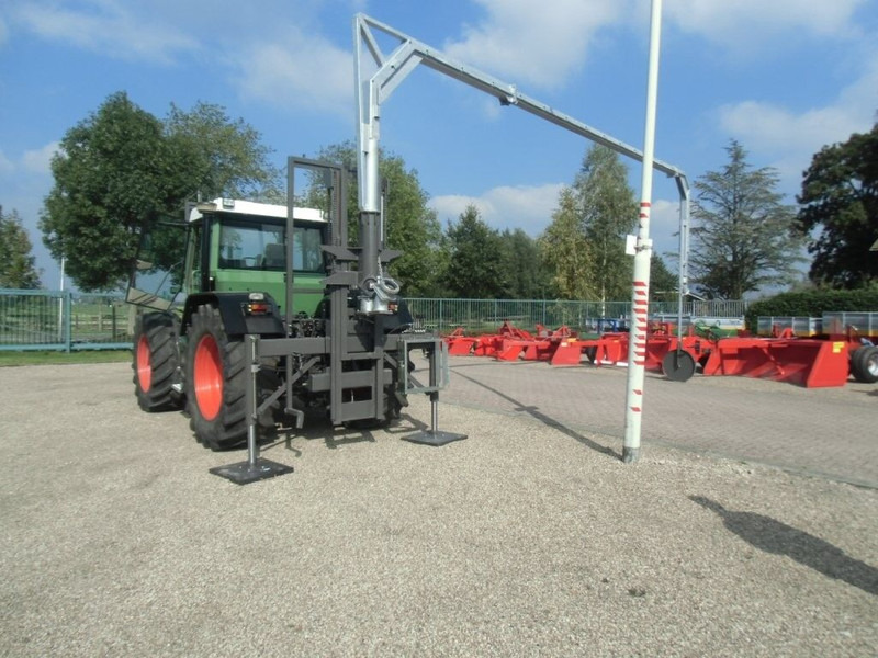 Mestverspreider tractor aquaduct