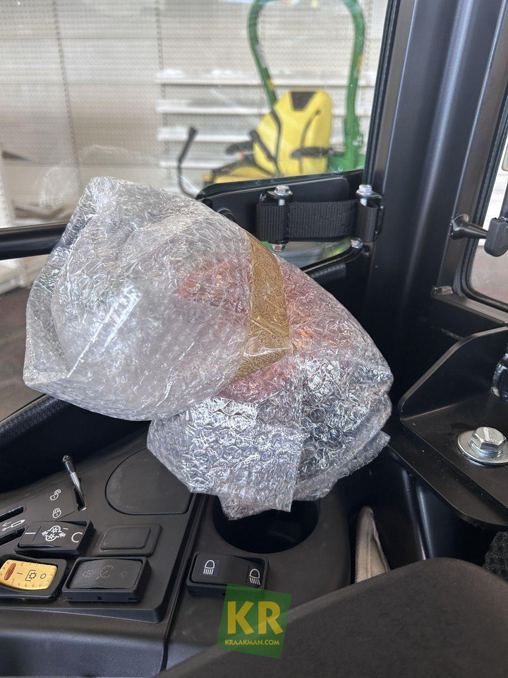 Mini tractor 2032R John Deere