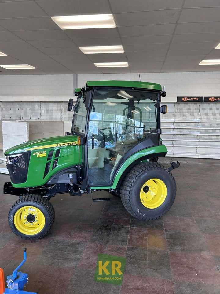 Mini tractor 2032R John Deere