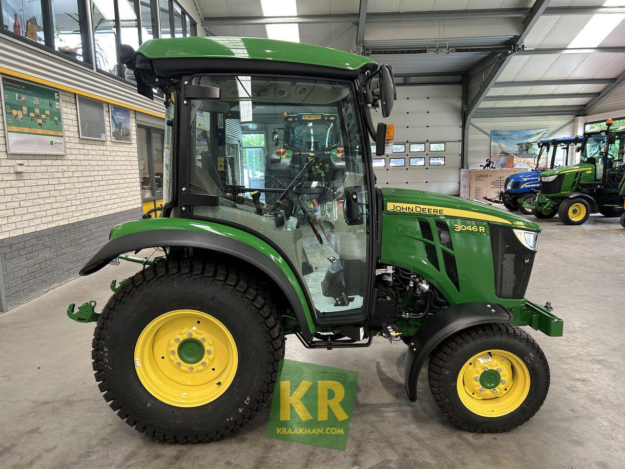 Mini tractor 3046R John Deere