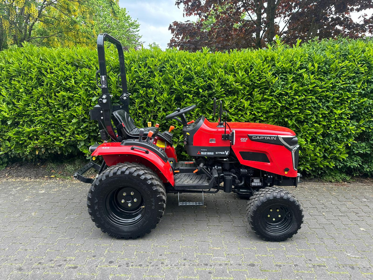 Mini tractor Captain