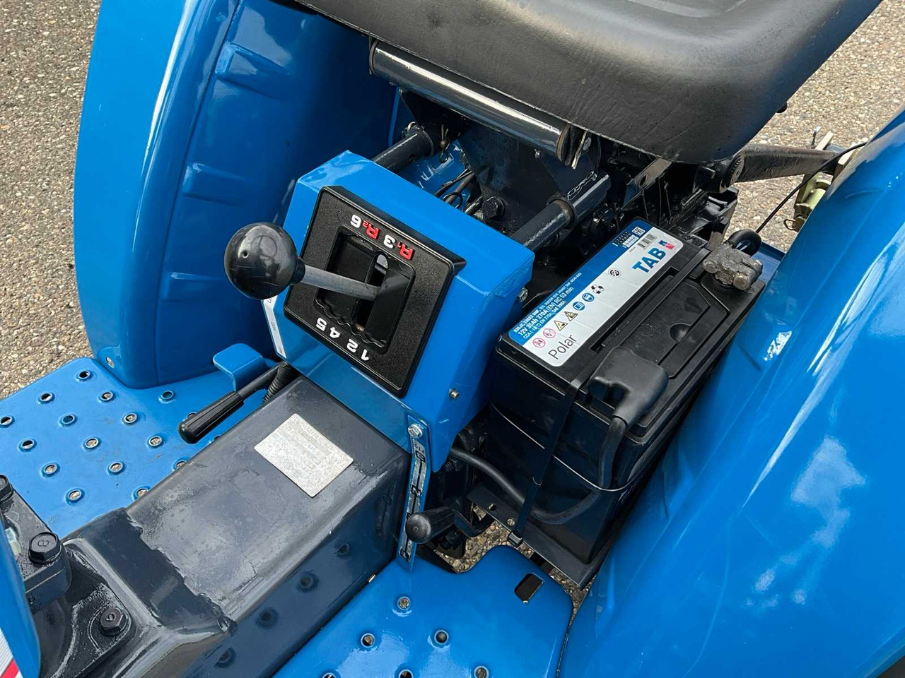 Mini tractor Iseki TU1600