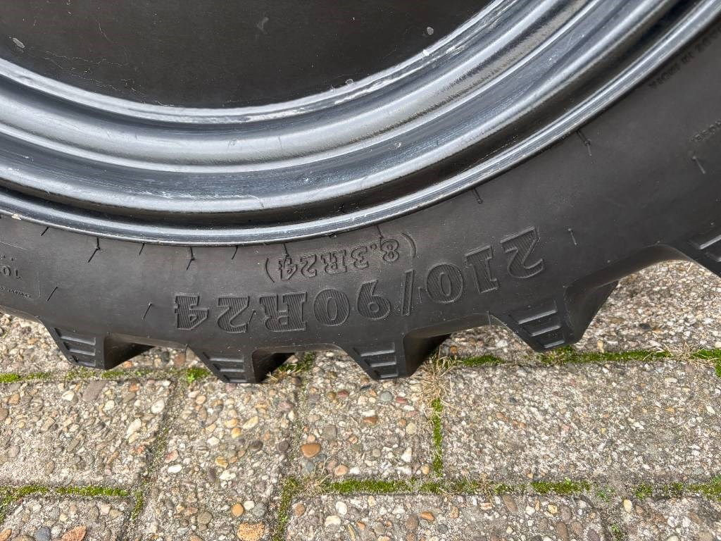 Mini tractor Kioti CK 3310 HST