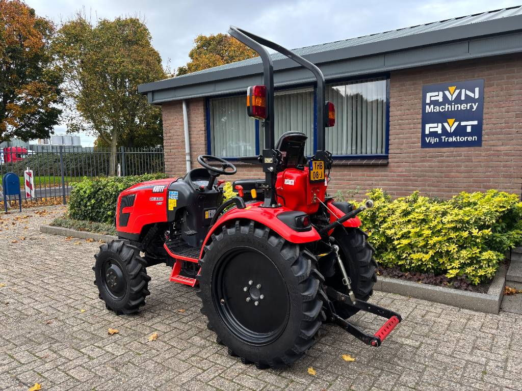 Mini tractor Kioti CK 3310 HST