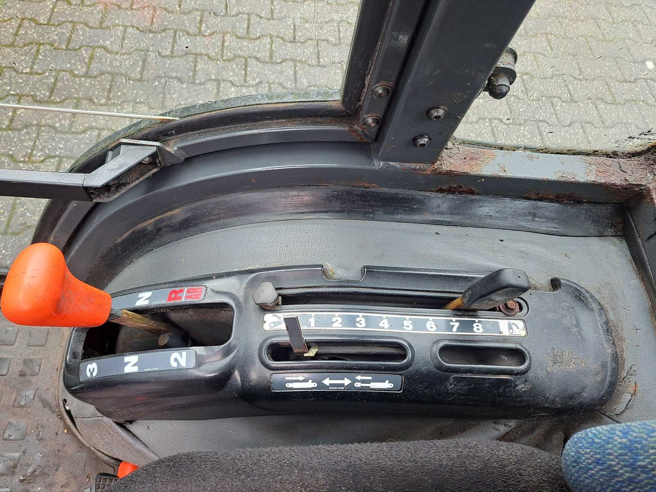 Mini tractor Kubota B2410