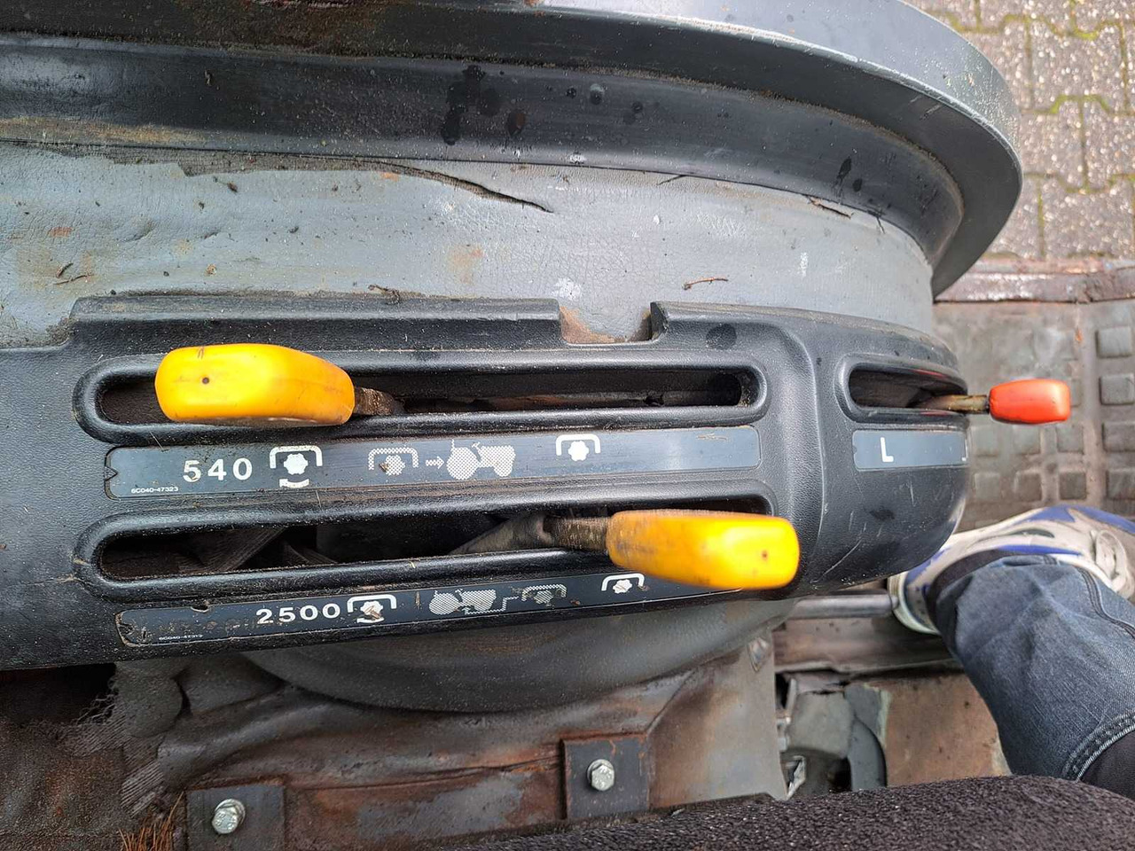 Mini tractor Kubota B2410