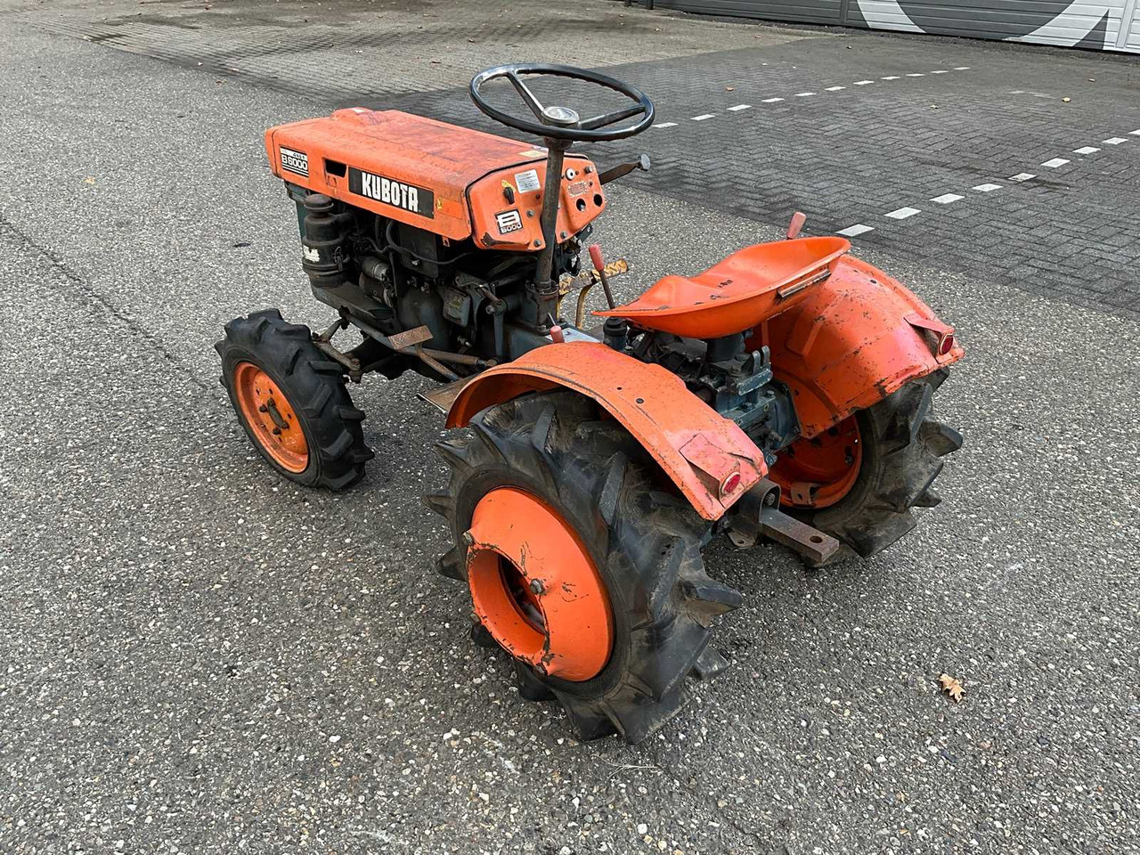 Mini tractor Kubota B6000