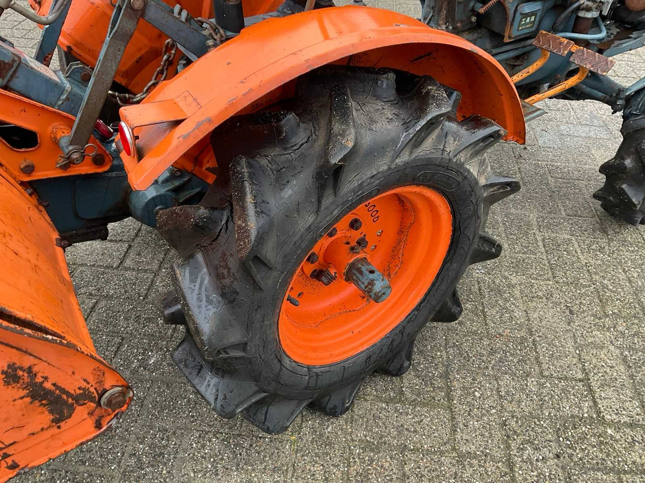 Mini tractor Kubota B6000
