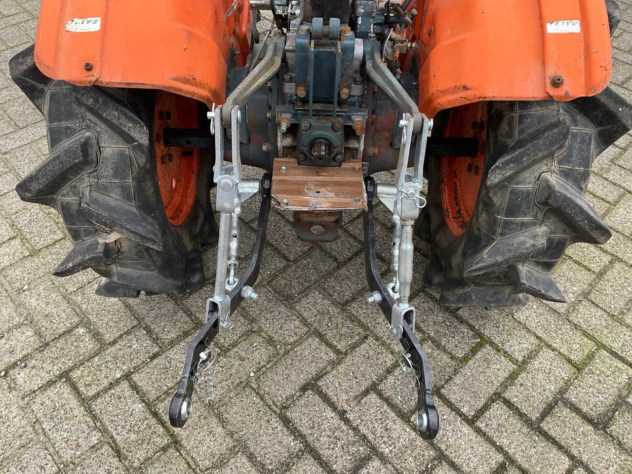 Mini tractor Kubota B7000