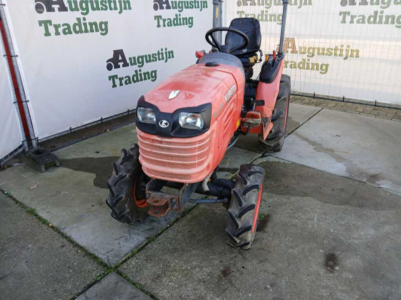 Mini tractor Kubota B 2420